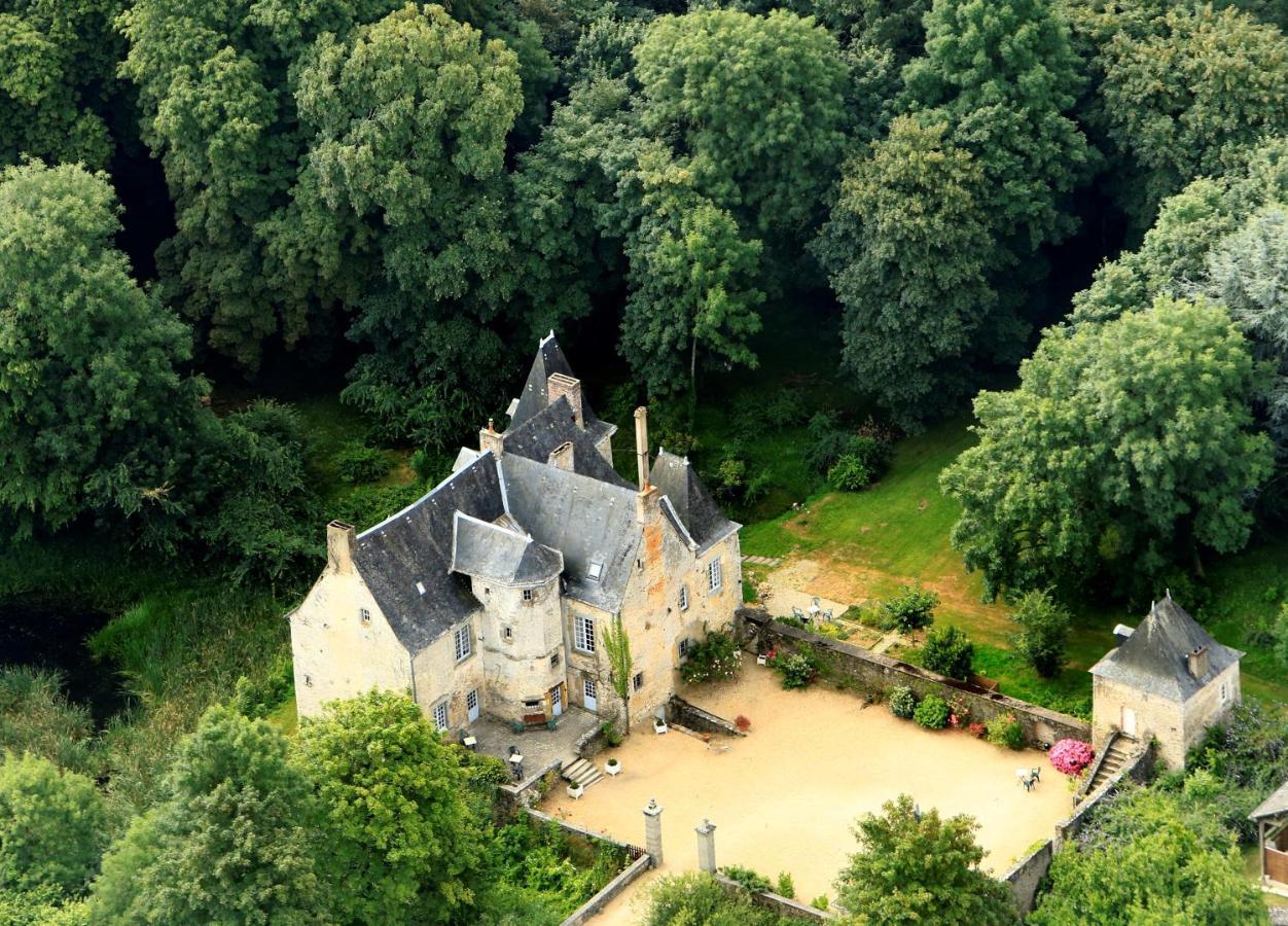Manoir De Rouesse Hotel Laval  Exterior photo