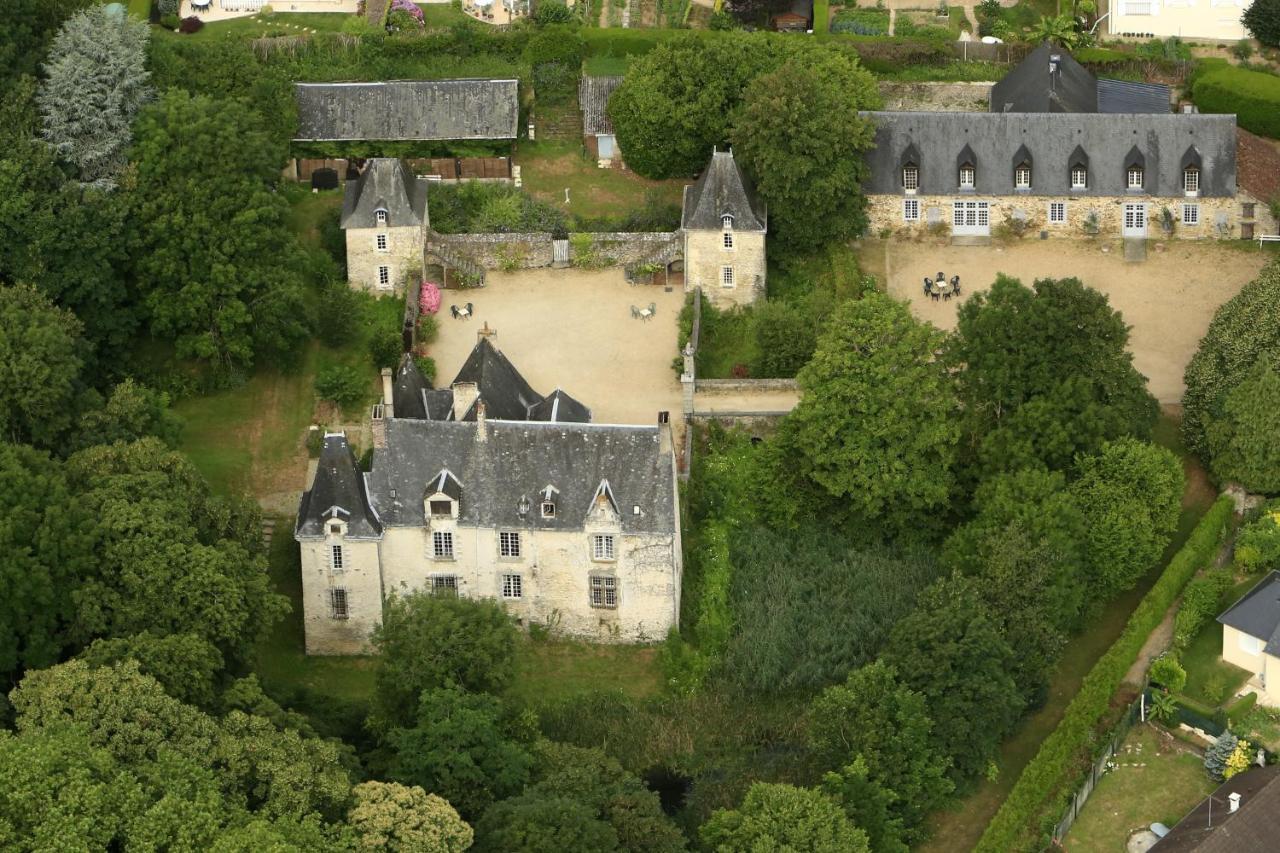 Manoir De Rouesse Hotel Laval  Exterior photo