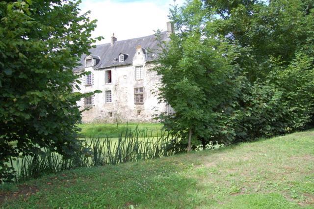 Manoir De Rouesse Hotel Laval  Exterior photo