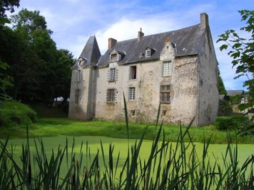 Manoir De Rouesse Hotel Laval  Exterior photo